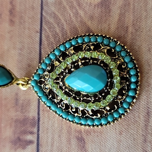 Bohemian Style Handmade Dangle Bead and Rhinestone Green Earrings - Picture 6 of 7